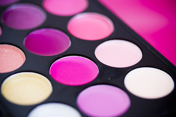 colorful lipgloss palette