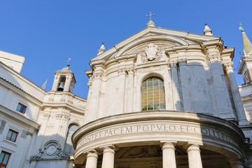 Fototapeta na wymiar Kościół Najświętszej Marii Panny Królowej Pokoju w Rzymie