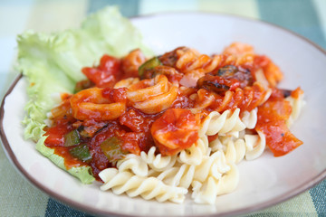 macaroni seafood
