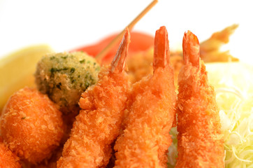 揚げ物盛合わせ