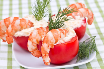 Tomatoes stuffed with shrimp - obrazy, fototapety, plakaty