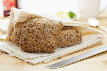 K&ouml;rnerbr&ouml;tchen