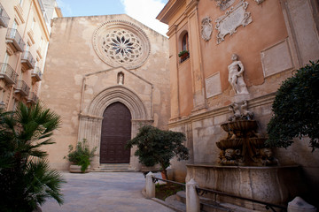 Sant'Agostino church and saturno fountain, Trapani