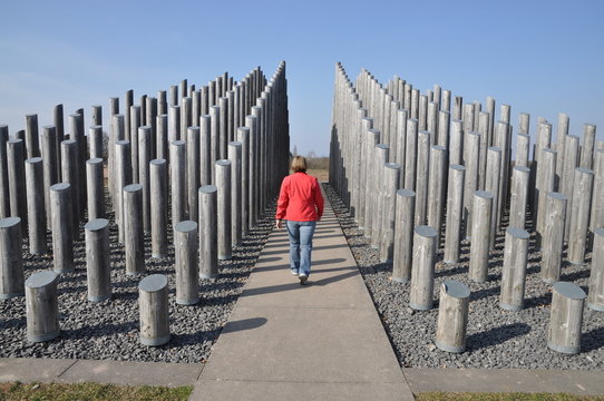 Stangenpyramide bei Dreieich