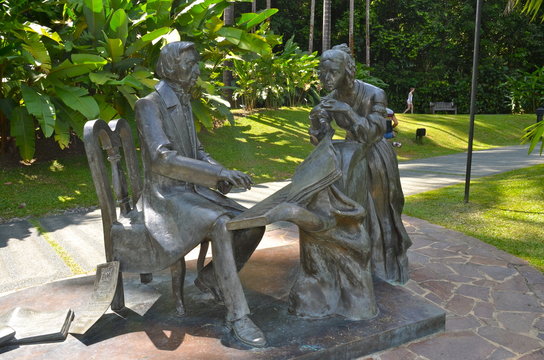 Monument dedicated to Chopin in Singapore Botanic Gardens