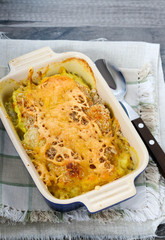 cauliflower pasta bake with cheese
