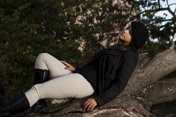 beautiful girl in a autumn seasonal setting