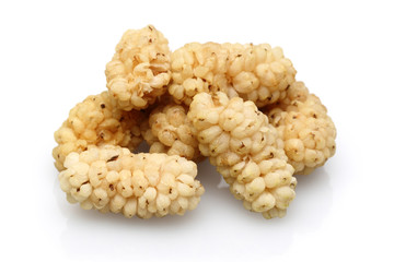 dried mulberries