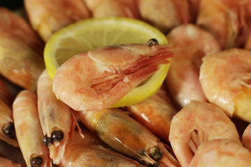 Shrimp and lemon