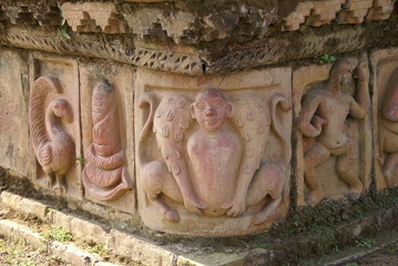 Fototapeta na wymiar Ustąpienie Baharupuru