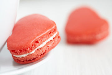 heart shaped mararons