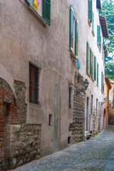 Fototapeta na wymiar Ulicami starego Brescia