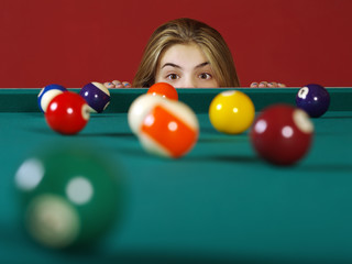 Checking for a shot while playing pool