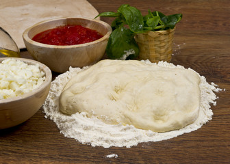 ingredients for homemade pizza
