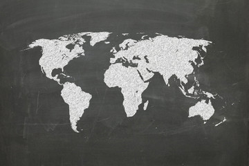 Fototapeta na wymiar mapa świata na tablicy kredą