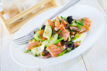 salad with salmon