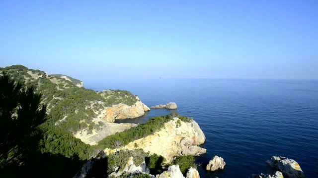 acantilado  mar