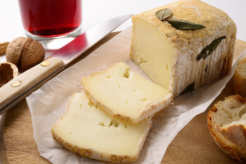Buffalo cheese with myrtle leaves