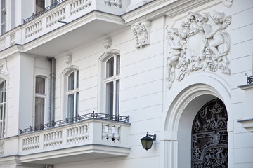 Naklejka premium nobles Haus in Berlin - Eingang einer Wohnung