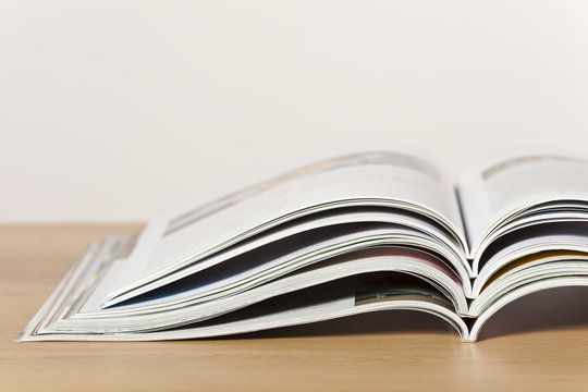 Stapel Zeitschriften
