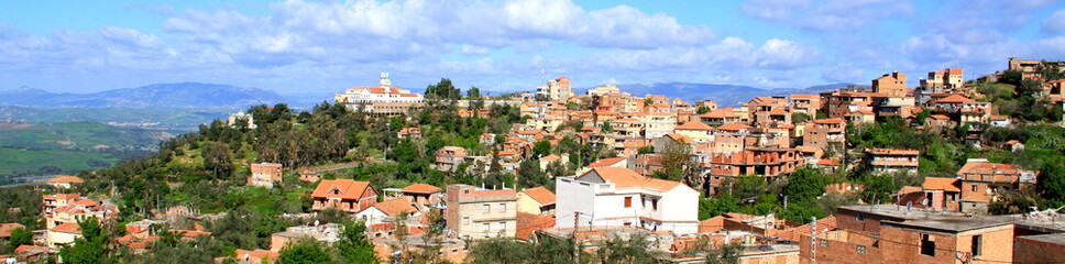 Dorf in der Großen Kabylie
