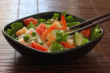 Salad with shrimp,rice noodles and vegetables