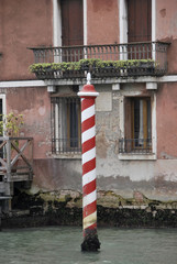 Fototapeta premium Striped Pole