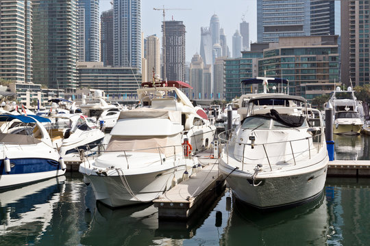 Dubai marina Yachts