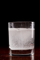 tablets disolving in water