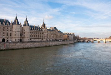 Fototapeta na wymiar La Conciergerie. Paryż, Francja.