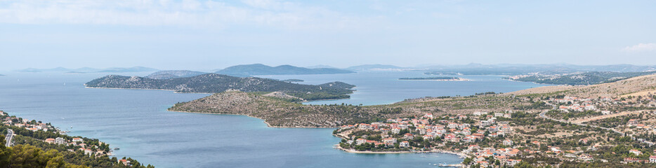 Fototapeta na wymiar Panorama na wybrzeżu Dalmacji - Strefa Sibenik