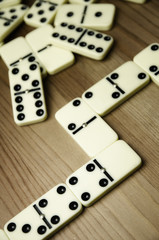 Domino pieces