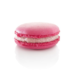 Strawberry macaroon
