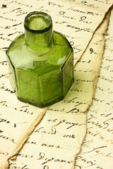 Manoscritto e calamaio