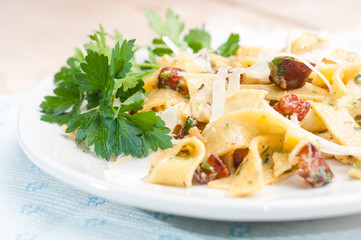 Spaghetti Carbonara with bacon, parsley and cheese
