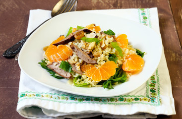Bulghar wheat, liver and clementine salad