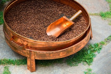 Container for coffee roasting