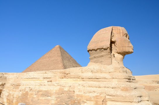 Great Sphinx of Giza with Great Pyramid, Egypt