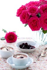 Amarenakirschen und Milchreis