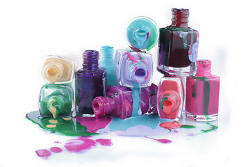 nettoyer un vieux pot de mascara ou de vernis