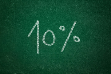 Fototapeta na wymiar 10 percent on green chalkboard