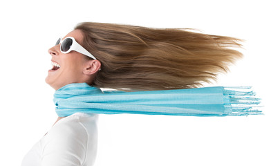 Haare im Wind - Frau isoliert - Frühlingsgefühle