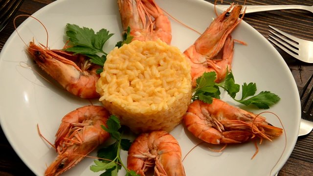 Risotto ai gamberoni 새우와 리소 토