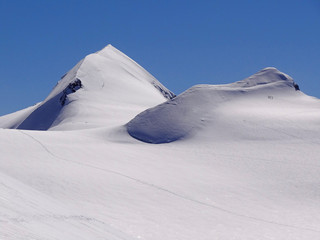 Pointe Parrot 4432 m et Ludwigshöhe 4341m - Alpes