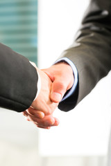 Obraz premium Business people doing Handshake