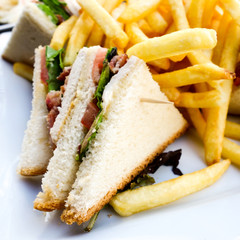 Sandwich with chicken