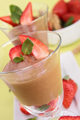 chocolate mousse with strawberries