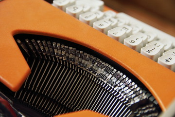 typewriter desk