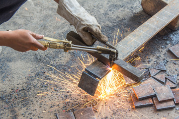 Welder Cutting metal