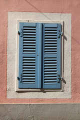 Volets bleus